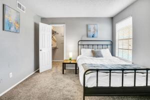 Modern Brand New Studio with Free Gym