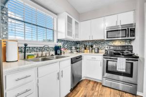 Cozy Brand New Studio 1 Bath Gym