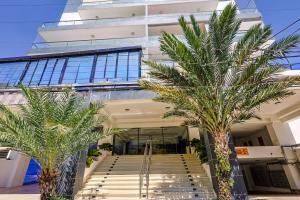 Cozy 1BR Condo, Pool, Gym