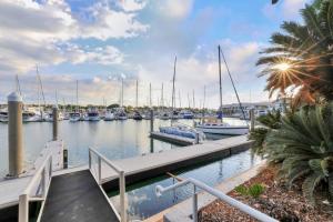 Cullen Bay Perfection