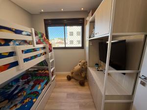 Cód 123 - Belo apartamento 3 quartos perto do mar