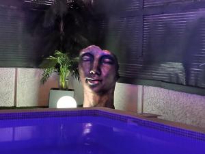 Private Villa with Heated Swimming Pool, Roof Top Solarium & Garden