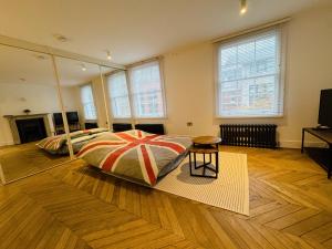 Modern 2 Bed in the Heart of Clerkenwell