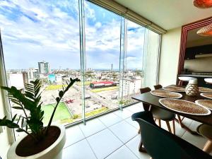 12th Floor CViews Andamar Walking Beach