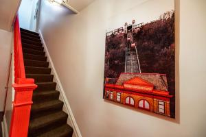 Mathilda Street Trio - The Lodge with King Bed