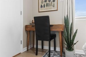 NEW! Cozy 1BR Flat with King Bed & Workspace