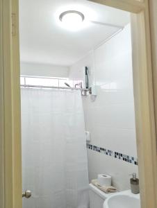 Amplio y Acogedor, cerca al parque de las aguas