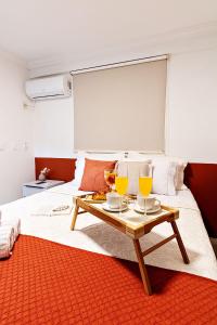 Flat espaçoso no Manaíra, a 100m da praia e ao lado do Mag Shopping