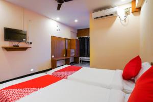 Hotel O Raja Residency Near Snow World