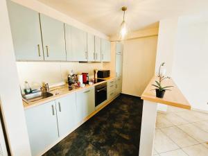 Central&comfy 2BR Flat with parking