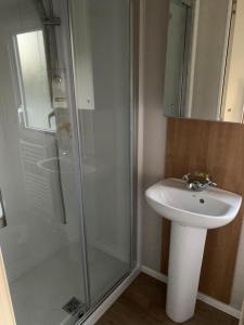 3 Bedroom Caravan, New Beach Holiday Park