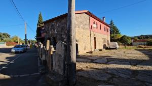 Hostal Las Cavenes Del Cabaco