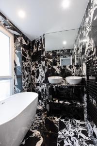 NoChichi-Collections - Café de Flore