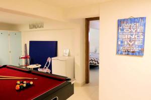 Elegant Vilamoura Old Town Villa Villa Camilla 6 Bedrooms Pool Table