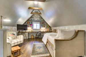 Hike, Ski, Relax Mtn Getaway in Lake Arrowhead