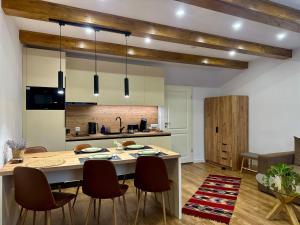 Central House - Modern Apartment