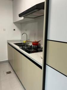 Mimahs Cozy Getaway near JKIA&SGR at NewRise Gardens