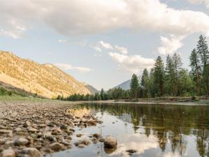 Similkameen Valley Resort