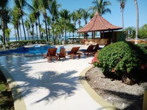 Rancho RachMare in Playa Coyote, a Beach Home!