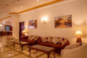 Dexon RomaInclusive Hotel