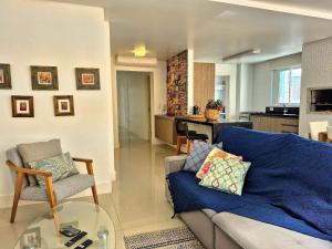 CURTA! | 167 | Amplo | 3 Q | Churrasqueira | 2 Vg