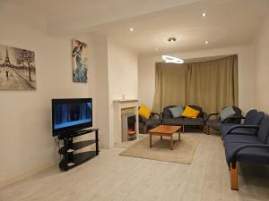 Eusty Guest House