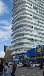 Boho apt-balcony in La Carolina, 60" TV 4K