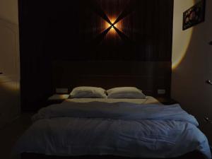 Orient Glory - Walk to Lulumall & Metro