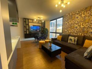 Departamento de lujo de 1D, equipado y cerca de todo