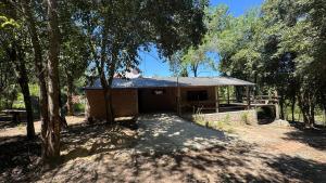 Hermosa cabaña frente al Rio Cosquín