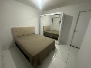 Apto independência 25