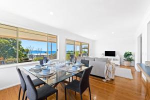 Blissful Batehaven Views managed by Batemans Bay Accom