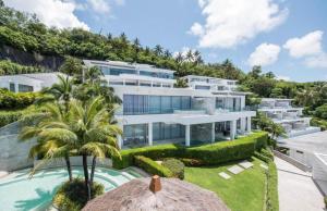 Luxury Penthouse with Private Pool at View Phuket F9