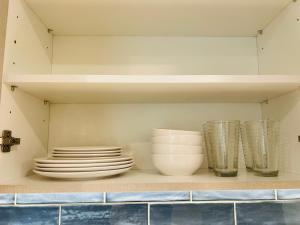 Heart of Hollywood Walk of Fame - Free Parking, Pool, Gym, Rooftop Views, centrally located, WIFI