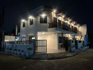 Casa Leveria Unit 7 with Balcony, Inquire Parking Availability