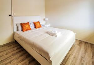 Entire independent 3 bdrm house