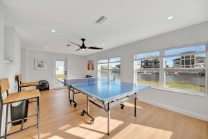 Oyster House Waterfront 3b2b Kayaks BBQ Games