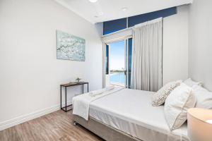 Absolute Luxury on the Marina Oceanfront Modern Penthouse with Panoramic Views