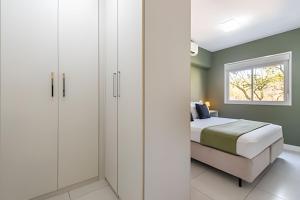 M3206-2 quartos vista jardim garagem 200m Einsten