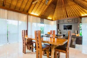 Aitana 3 BR Private Pool Villa ZN286