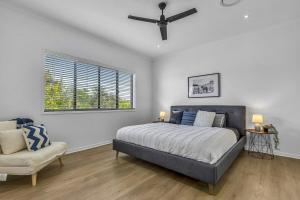 Modern 4 bedroom Redcliffe retreat