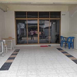 เจแปน บ้านพักรายวัน