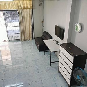 เจแปน บ้านพักรายวัน