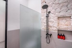 Casa Santisya 4 by Orivista , 4min beach