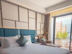 Tropical Vista Suites Bay