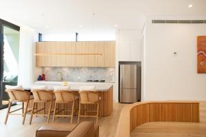 Solmare, North Bondi IH