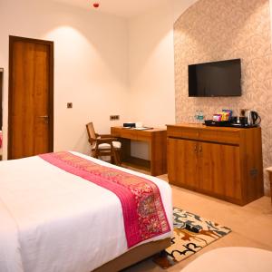 Kadamb Kuteer Hotel and Resort
