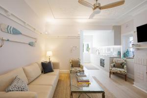 The Ivanhoe, Manly Isyd