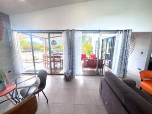 Casa Bella 3 Bdrm House w Pool in Gated Community