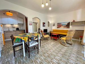 Lovely villa with a private garden